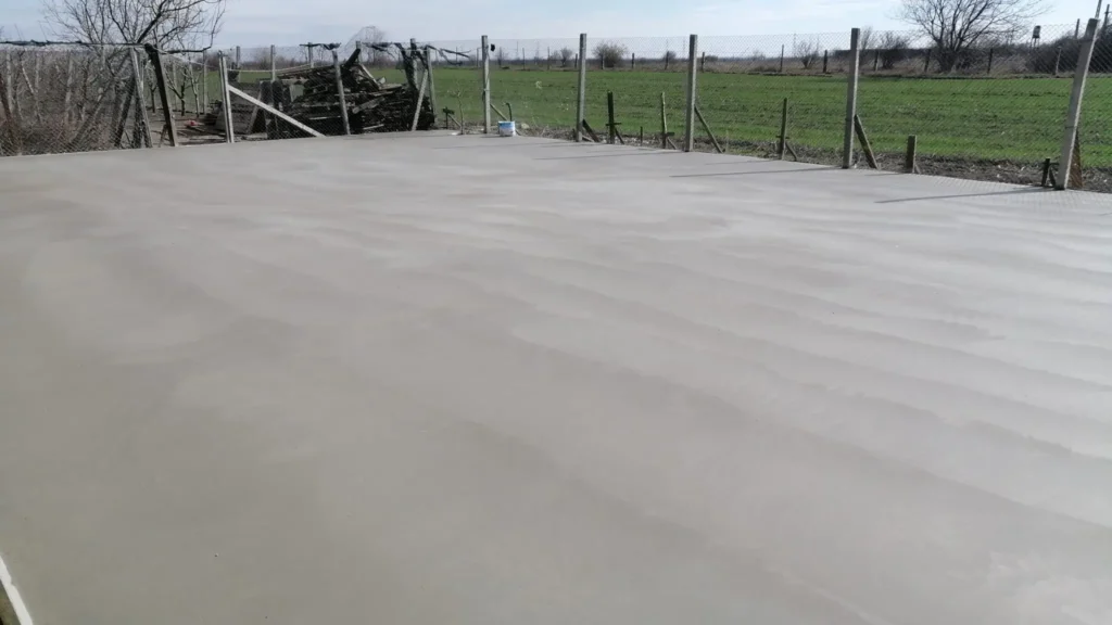 Beton elicopterizat pe suprafață mare cu finisaj durabil și rezistent la trafic intens